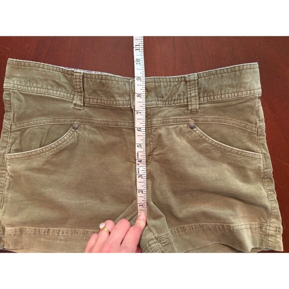 Athleta Casual Corduroy Chino Shorts in Olive Green Size 8 - Picture 9 of 11